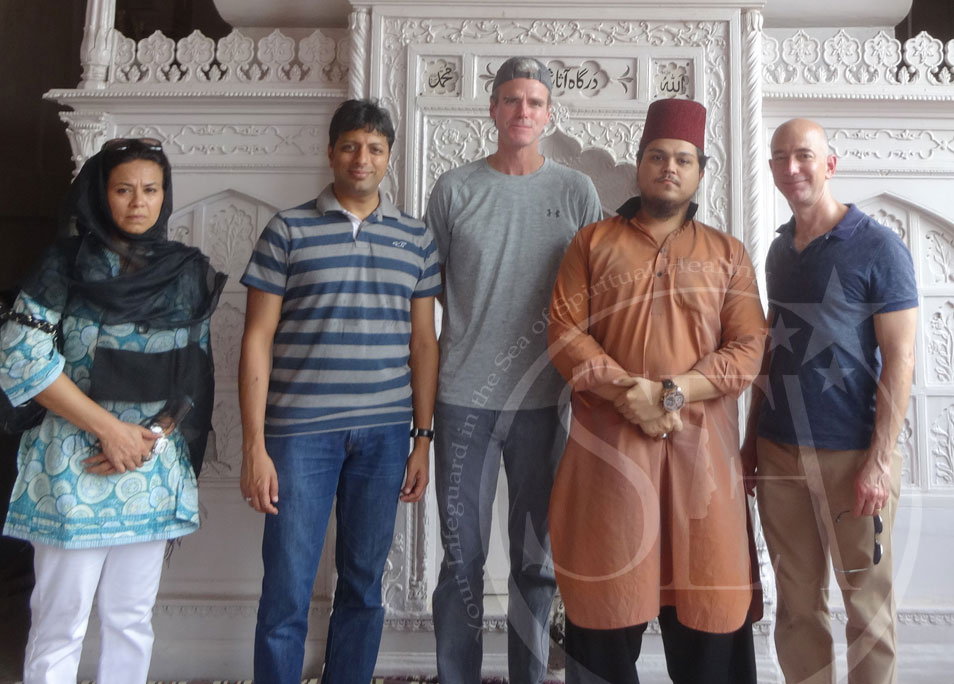 Jeff Bezos, Founder of Amazon, Visits Syed Ehraz Ahmed in Delhi, India